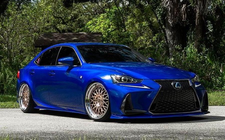 Lexus IS300 F-Sport on Avantgarde Wheels (AG F141) '2018